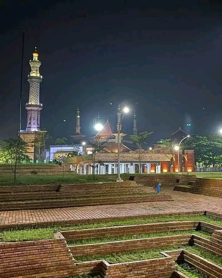 3 Alun-alun di Cirebon Ini Cocok untuk Tempat Nongkrong, Yuk Kepoin!