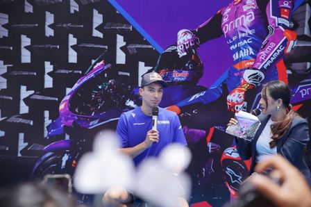 Langsung Jadi Idola, Toprak Razgatlıoğlu Bikin Kagum Pelajar SMK Negeri 39 Jakarta