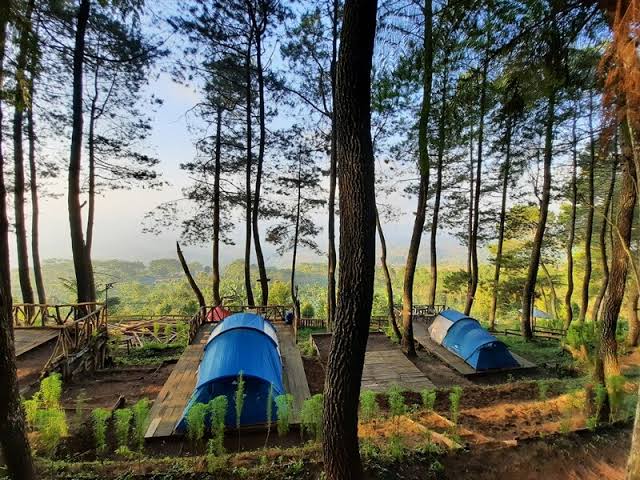 Rekomendasi Glamping Terpopuler di Kuningan dengan View Terbaik