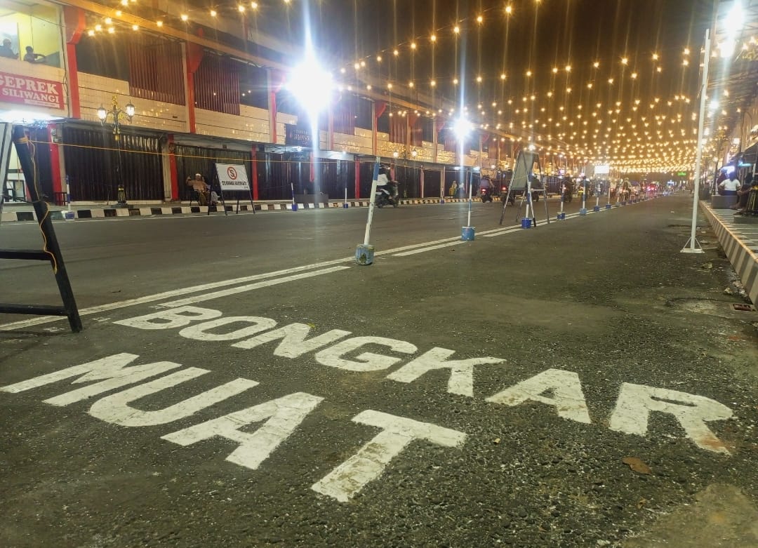 Pedagang Pertokoan Jl Siliwangi Minta Lahan Parkir di Depan Ruko, Omzet Kian Anjlok