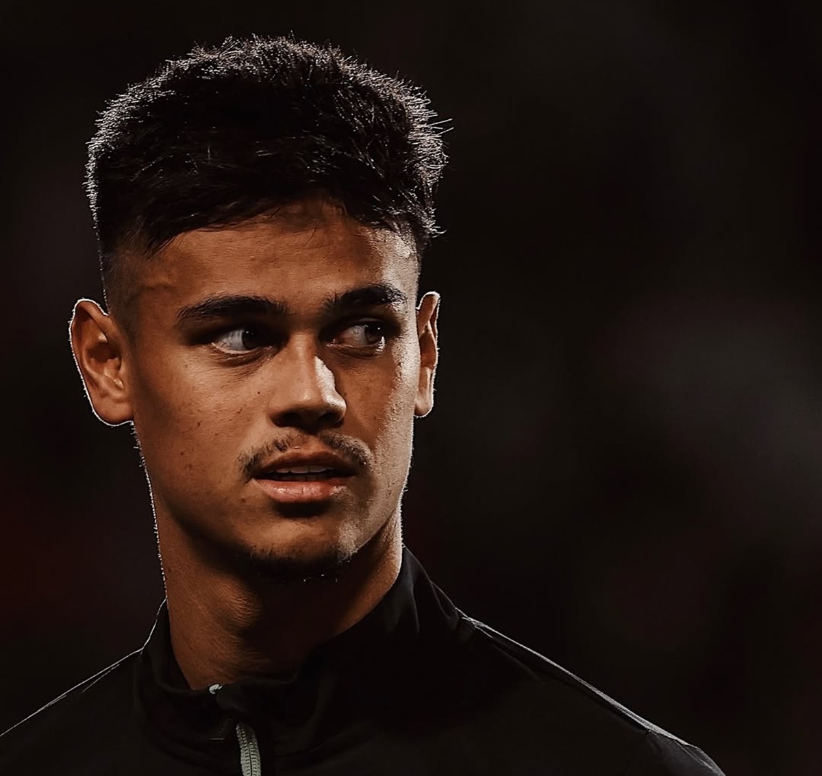 Nasibnya Tak Jelas, FC Twente Ambil Sikap Tegas ke Mees Hilgers! 'Perpanjang Kontrak atau Hanya Jadi Penonton'