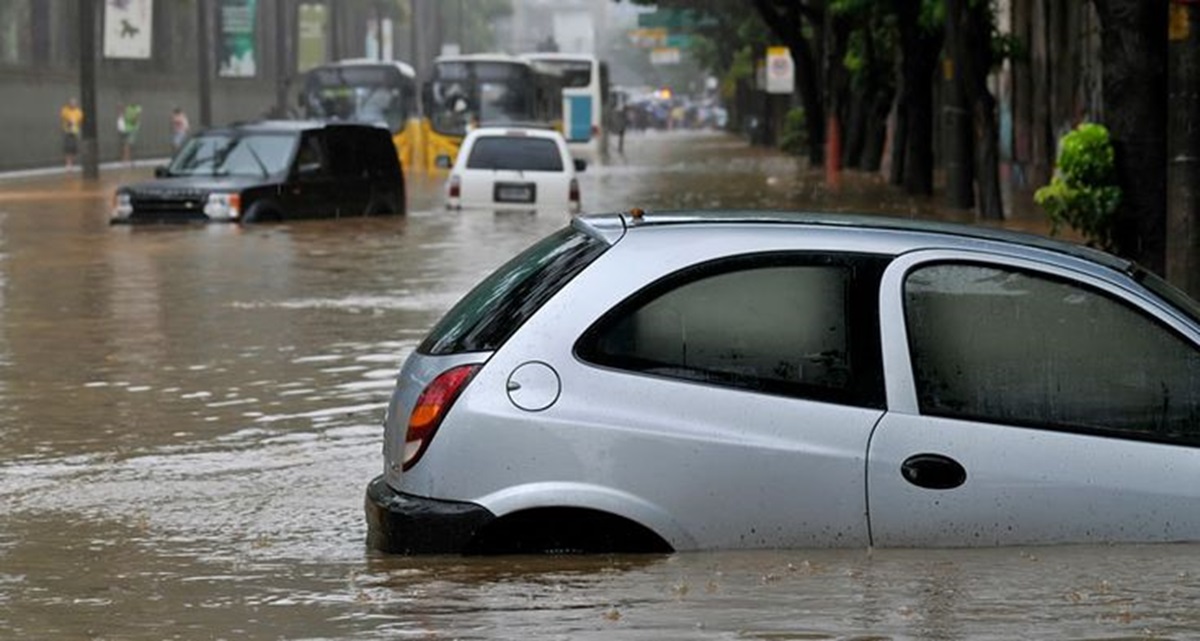 Hati-Hati Jangan Sembarang Beli Mobil Bekas! Inilah Ciri Mobil Bekas Banjir yang Patut Anda Waspadai
