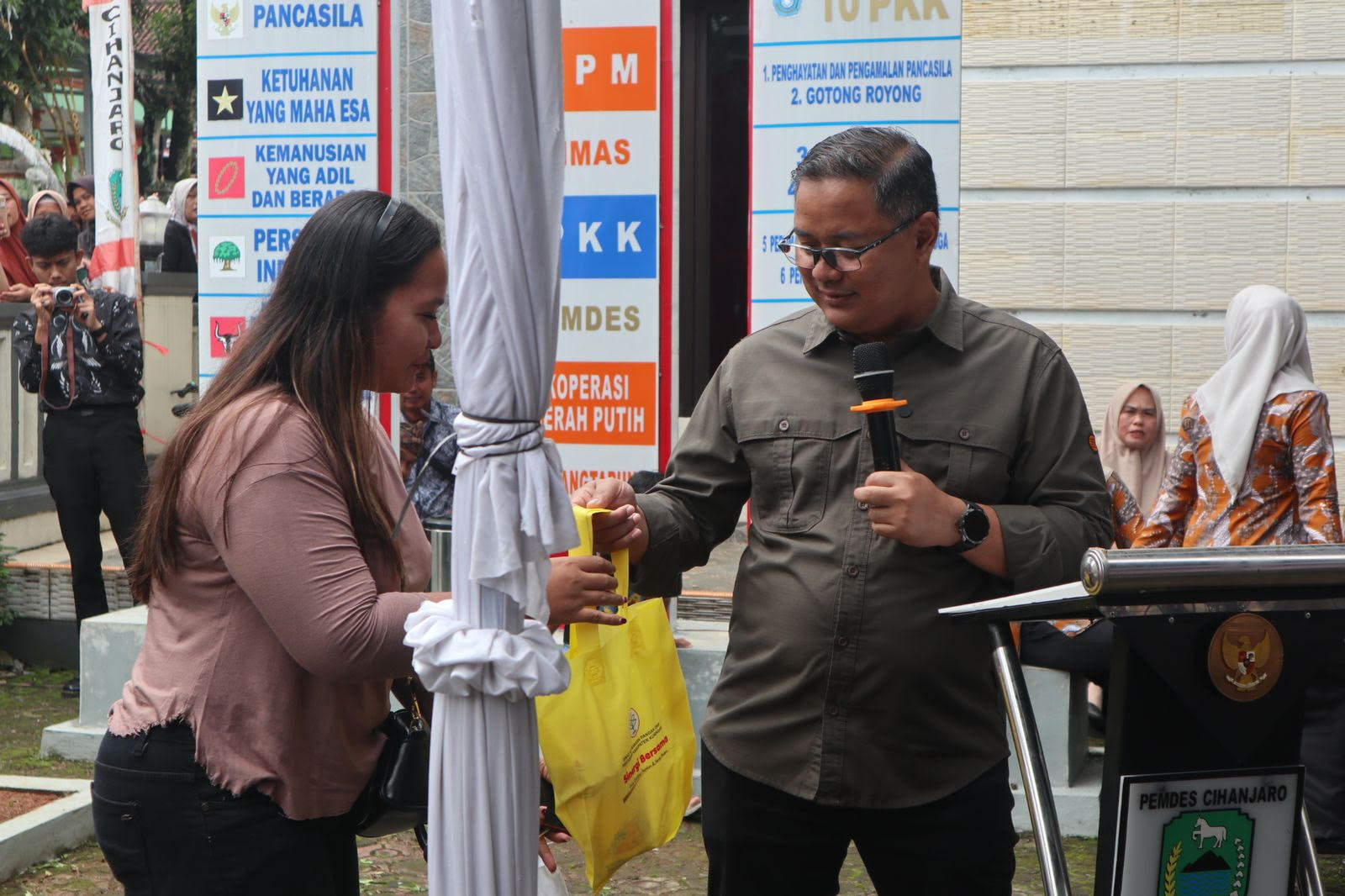 Desa Cihanjaro Jadi Pusat Pelaksanaan Gerakan Pangan Murah