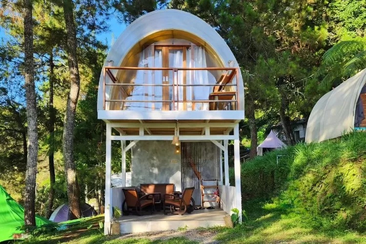 5 Tempat Glamping Viral di Kunigan, Ternyata Lokasinya Palutungan di Bawah Kaki Gunung Ciremai!