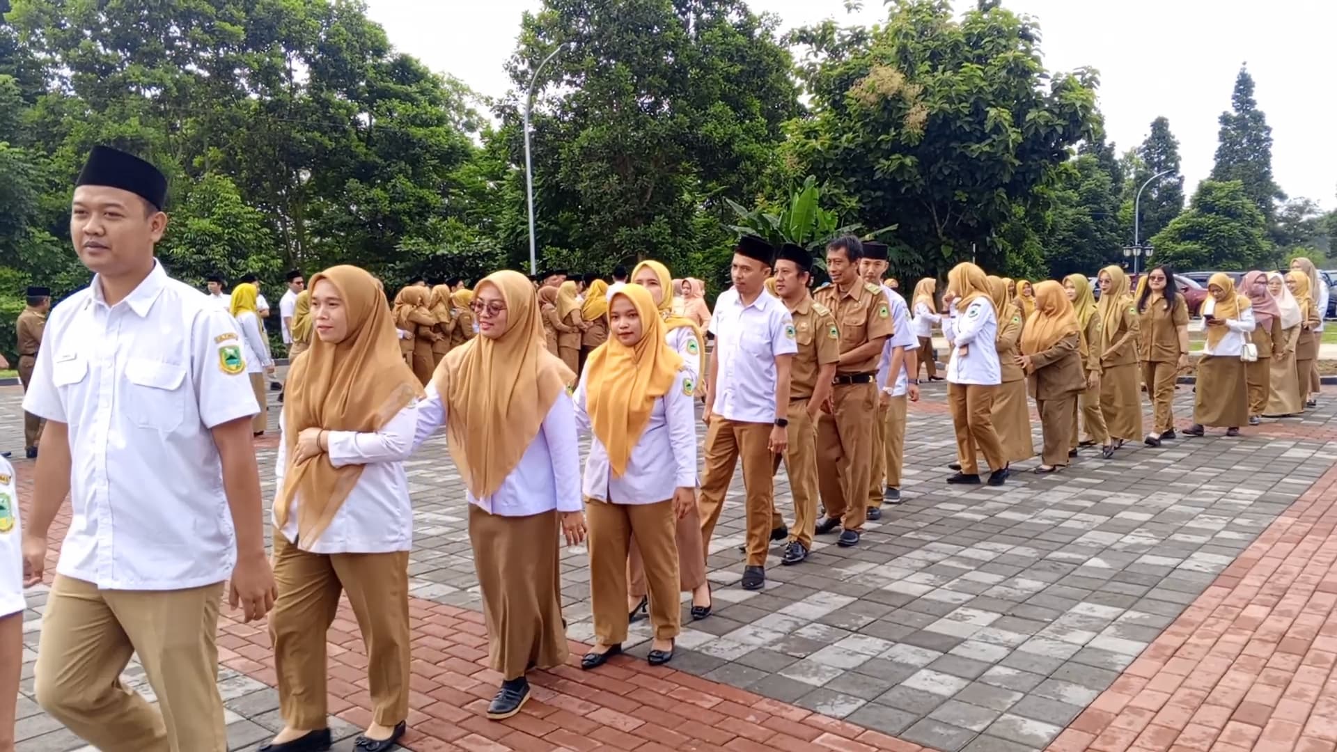 Jam Kerja ASN Pemkab Kuningan: Berangkat Lebih Pagi, Pulang Lebih Siang