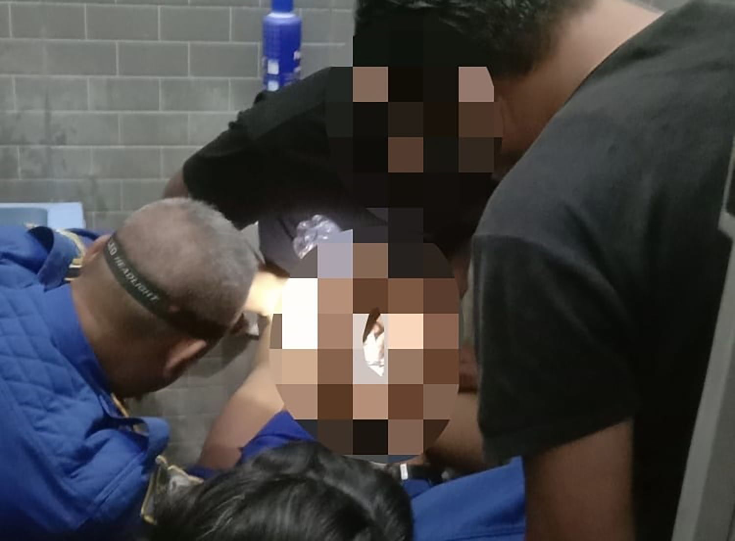 Tiga Hari Cincin Macet di Bagian 'Anu', Pria di Kuningan Datangi Damkar Tengah Malam