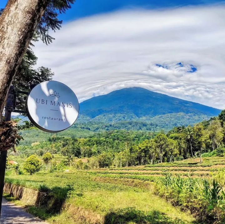 Dekat Ke Tempat Wisata, Ini 5 Rekomendasi Rumah Makan di Linggarjati Kuningan, Cocok Buat Wisata Keluarga