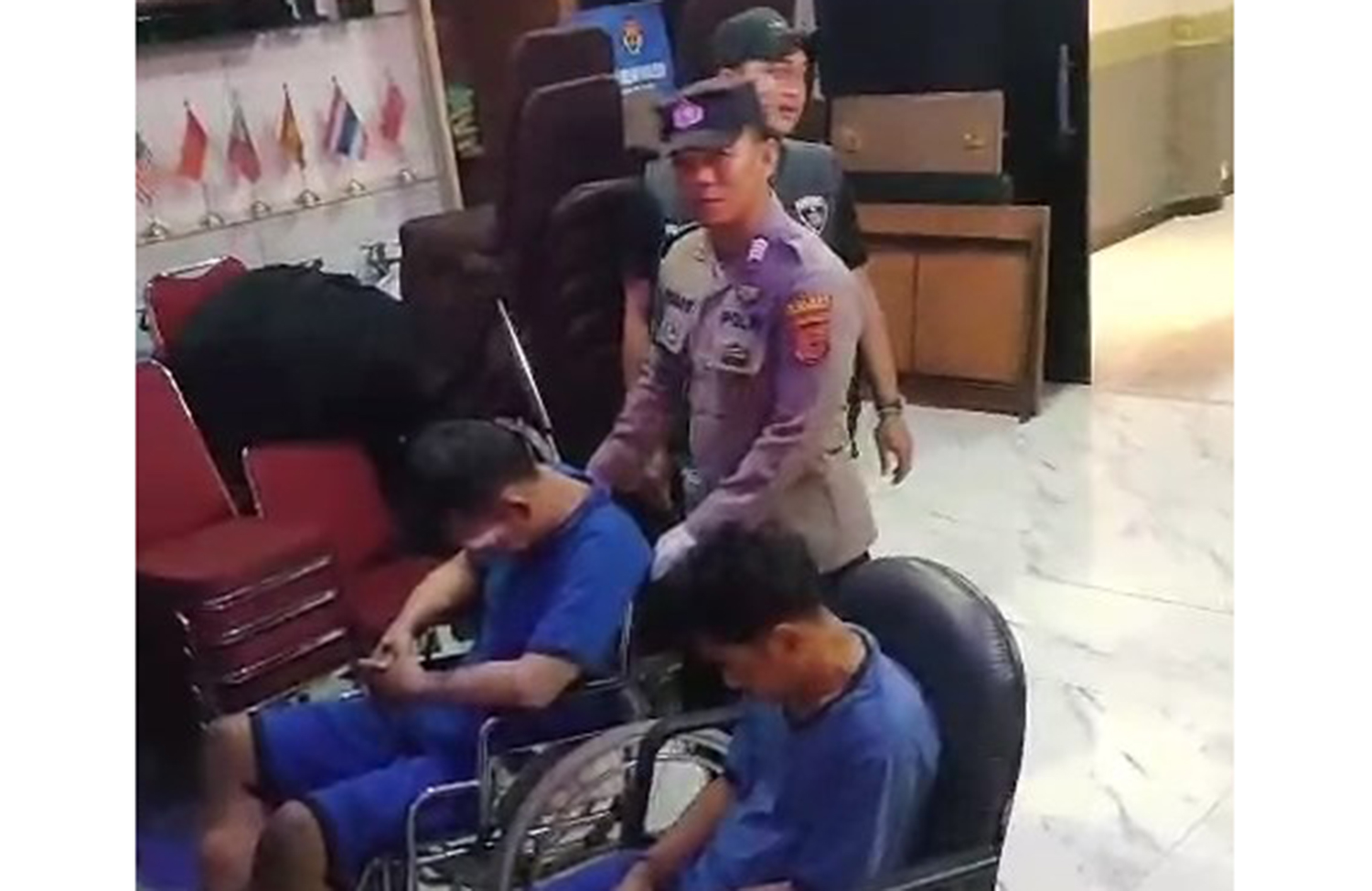 Detik-Detik Pelaku Habisi Keluarga H Sahroni di Indramayu