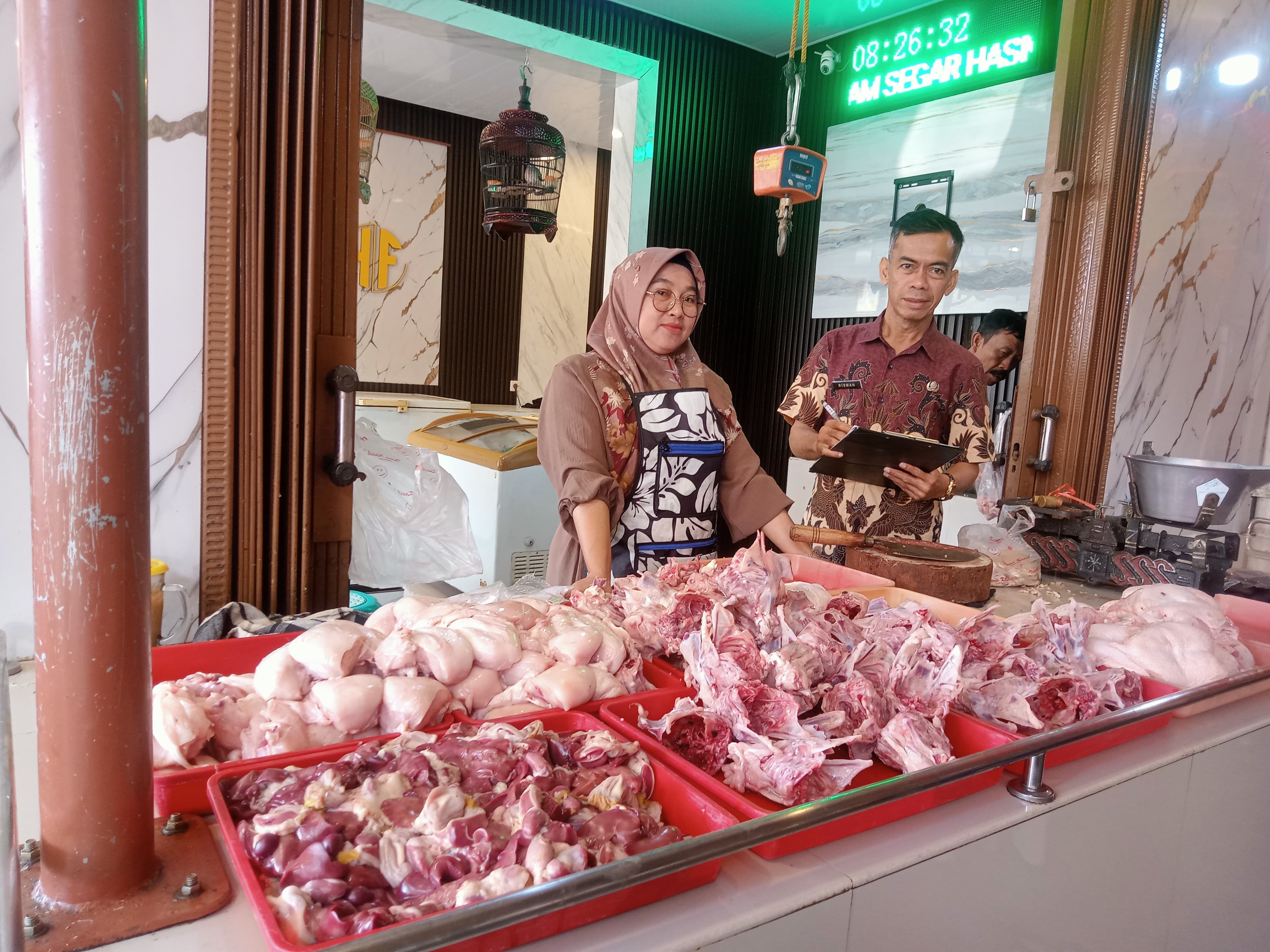 Jelang Bulan Kemerdekaan, Harga Daging Ayam Tembus Rp40 Ribu