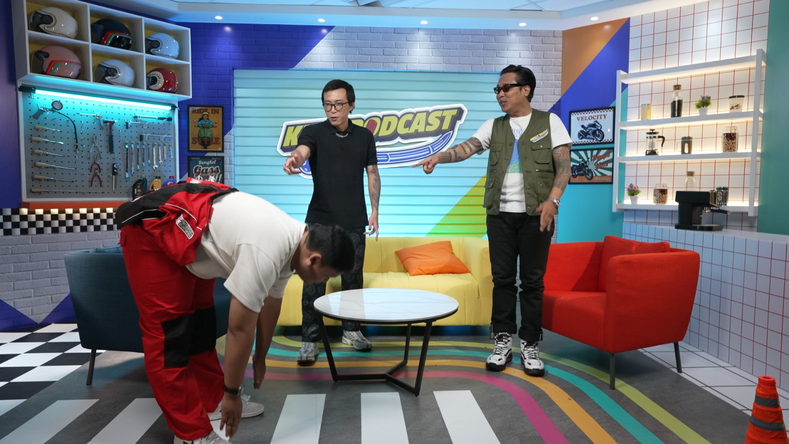 Full Gaspol! Dokter Tirta Kasih Riding Tips Seru di Episode Perdana Yamaha Knalpodcast Bareng Gofar Hilman