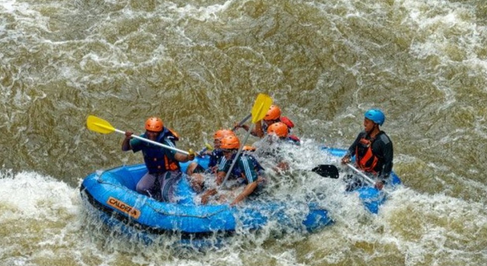 Rekomendasi Olahraga Air yang Wajib Diketahui Selain Berenang