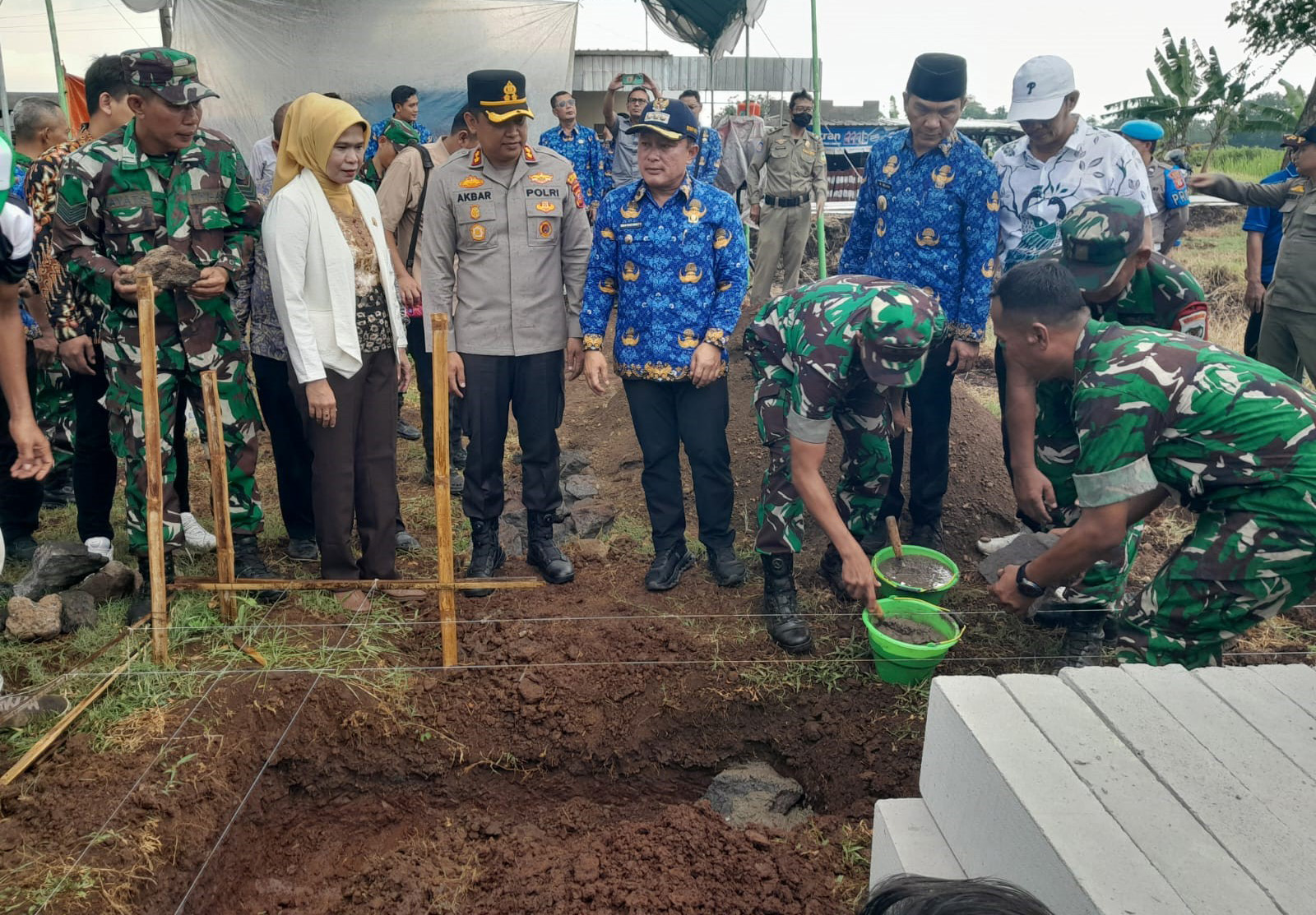 Kuningan Lebih Siap Jalankan Koperasi Merah Putih, Banguna  Fisik Dimulai di Desa Geresik