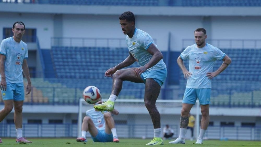 Prediksi Skor Persib vs Dewa United, Tren Kemenangan Maung Bandung Terancam di GBLA