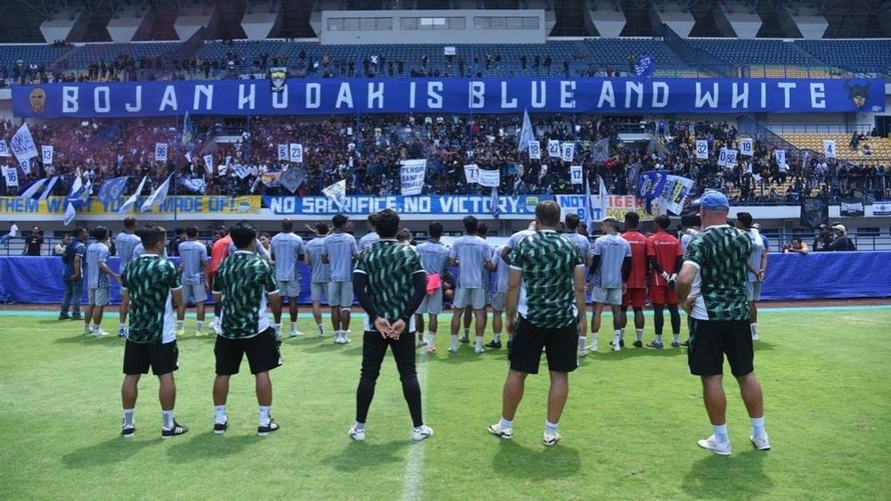 Lagu Kami Biru Menggema di Stadion Persib Bandung, Yannahead Buka Fakta soal Royalti Musik