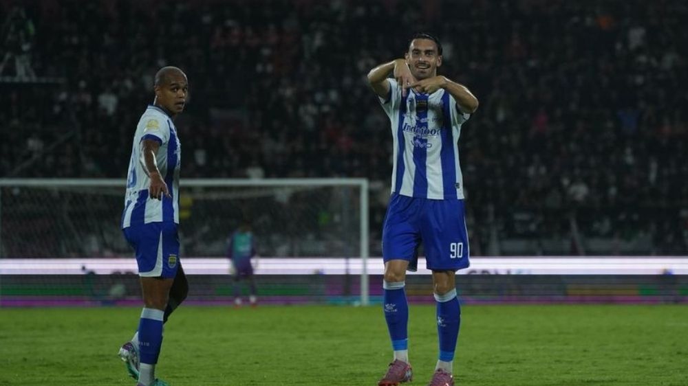 Persib Bandung Kena Denda Rp115 Juta Usai Aksi Suporter Memanas di Kandang Bali United  