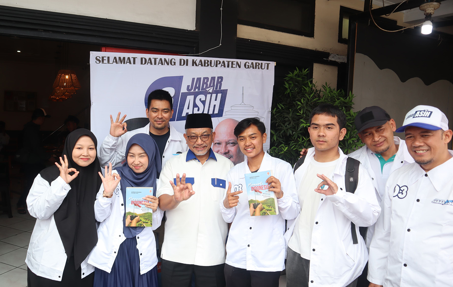 Siapkan Program 3 Juta Lapangan Kerja, Ahmad Syaikhu Berdialog dengan Anak Muda di Garut