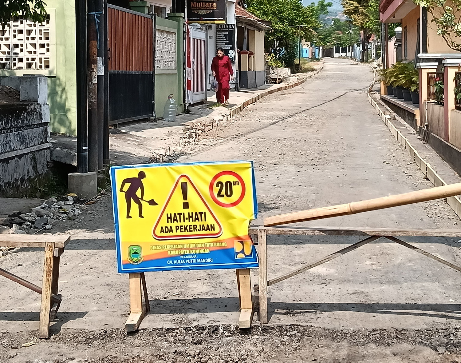 Jalan Panawuan-Bojong Dibeton, Dinas PUTR Kuningan Gelontorkan Rp200 Juta