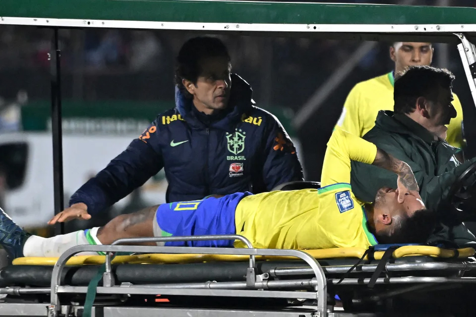 Neymar Mengalami Cedera Lutut Serius, Harus Operasi di Rumah Sakit Ini 