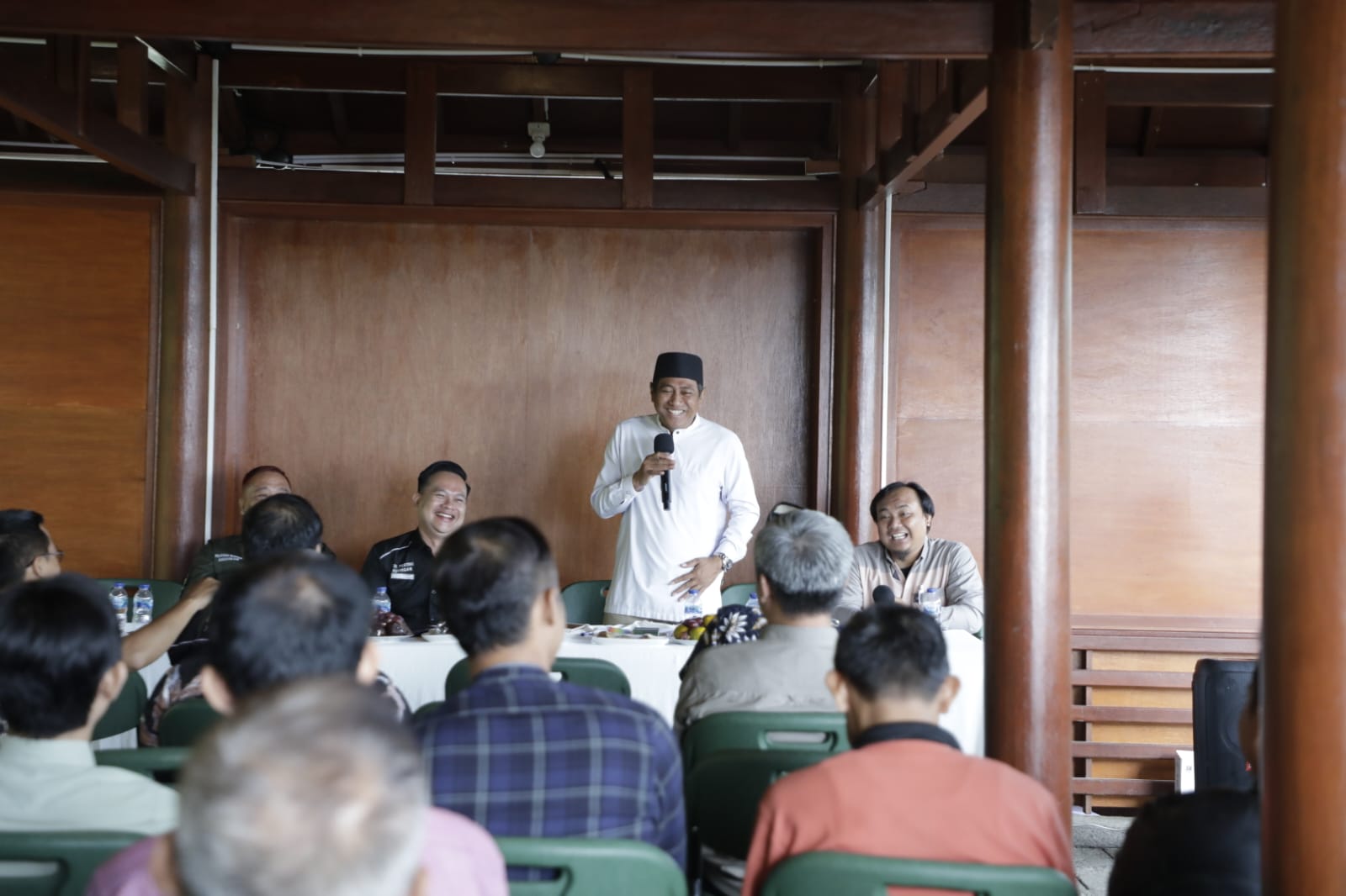 Rokhmat Ardiyan Didaulat Jadi Mentor Wirausaha, Kepala SMK se Kuningan Kumpul di Arunika Palutungan