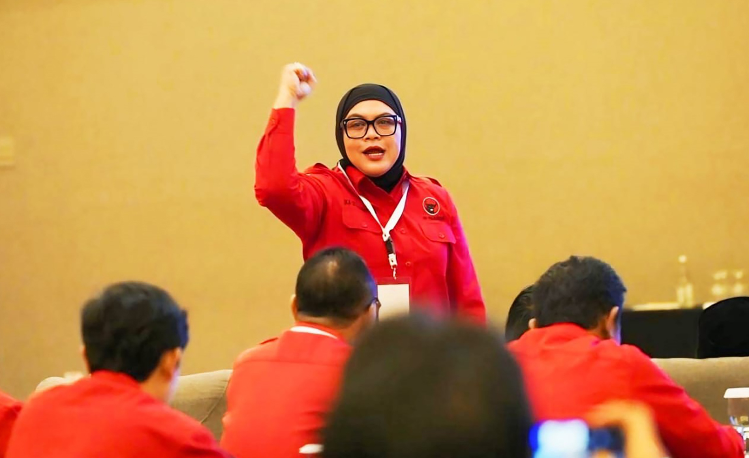 Calon Ketua PDI Kuningan, Hj Ika: Tidak Ada yang Paling Kuat