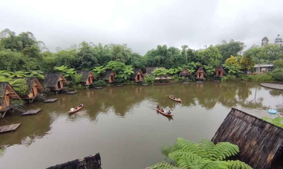 Healing di Dusun Bambu, Cocok Menghabiskan Waktu Libur Imlek Bersama Keluarga