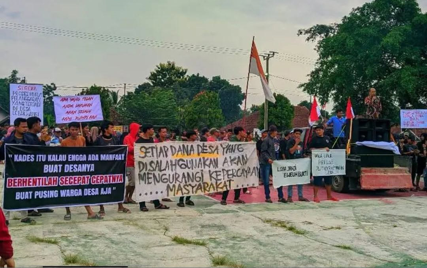 Kepala Desa Lebakwangi Didemo Warganya Sendiri, Terkait Anggaran Dana Desa