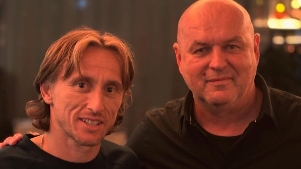 Bojan Hodak Bikin Geger Usai Berfoto dengan Luka Modric, Bobotoh Langsung Berharap  