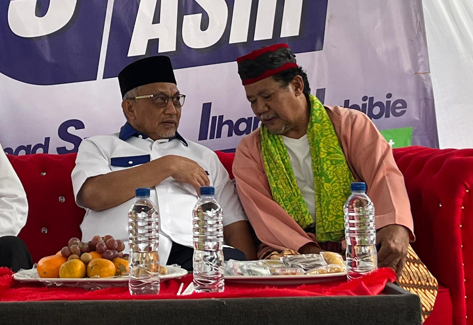 Ahmad Syaikhu Komitmen Beri Kemudahan Akses Pupuk Petani hingga Percepat Program Pompanisasi 