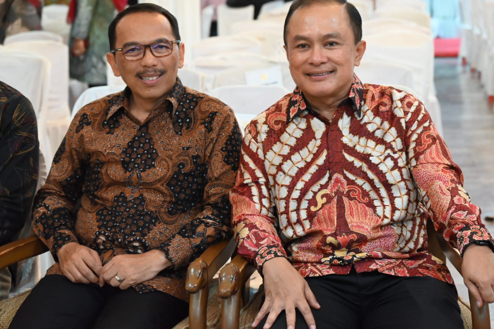 Pj Bupati Raden Iip - Sekda Dian Mampu Bangun Chemistry, Pertanda Cocok Berpasangan di Pilkada Kuningan 2024?