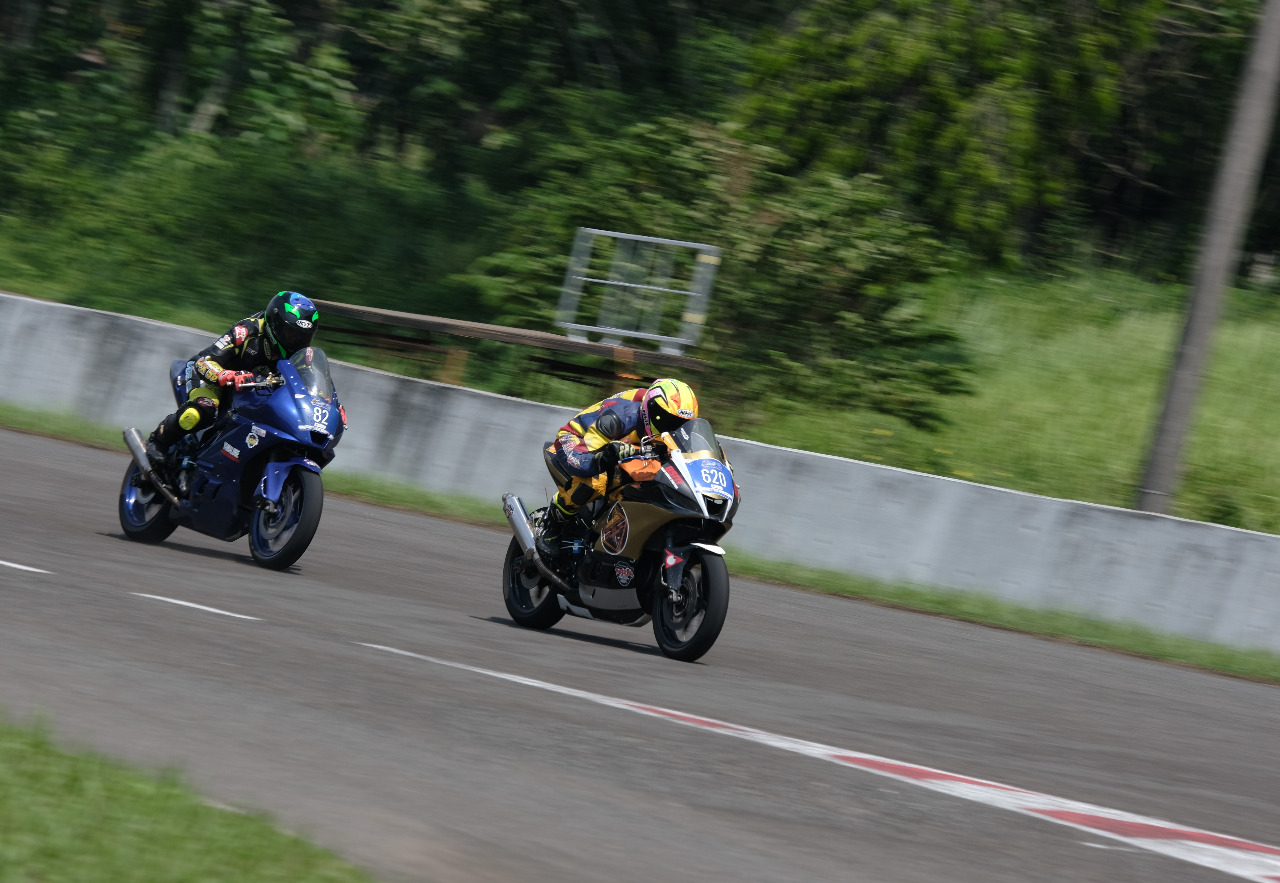 Seri ke-2 Idemitsu bLU cRU Yamaha Sunday Race 2022 Digelar di Sirkuit Sentul