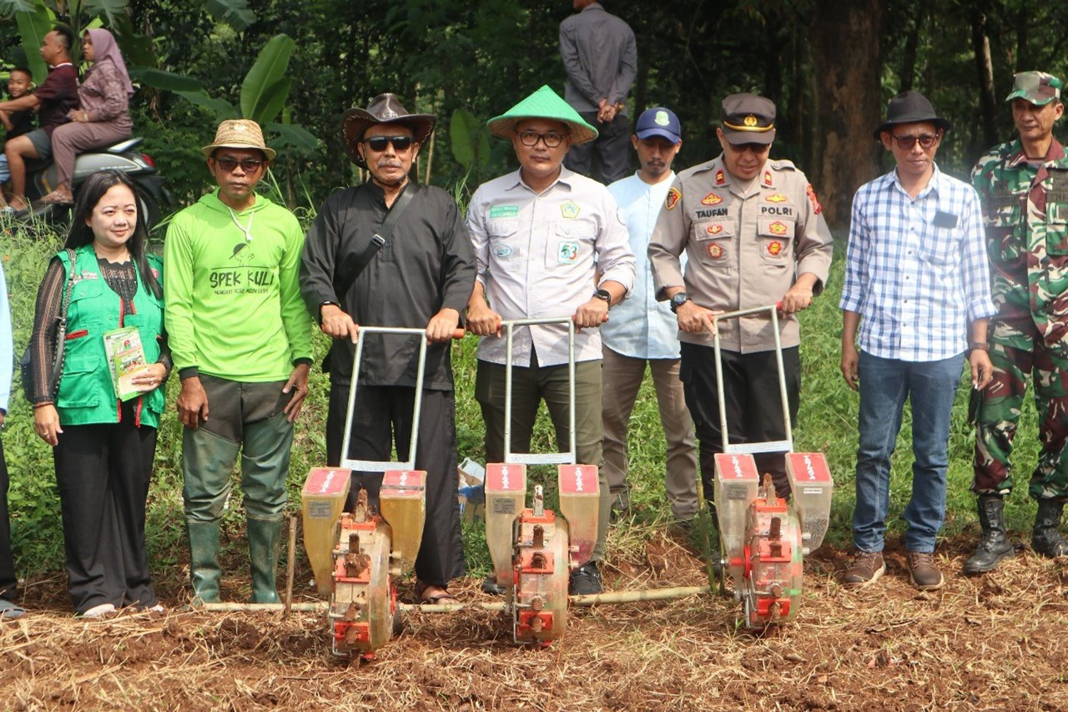 Langkah Serius Kabupaten Kuningan Swasembada Pangan, Sulap Lahan Nganggur Jadi Demplot Jagung 