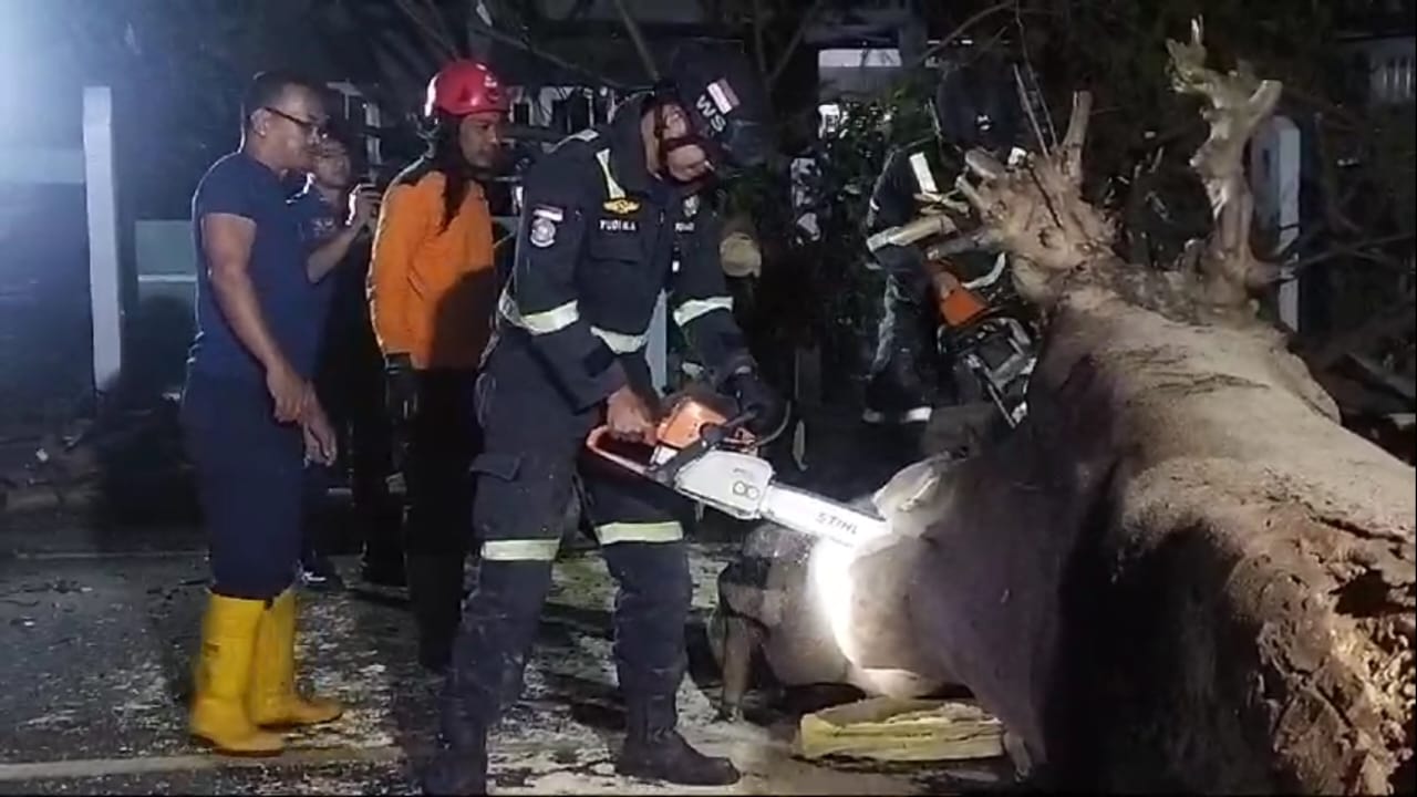 Angin Kumbang dan Faktor Gunung Ciremai Diperkirakan Masih Terjadi