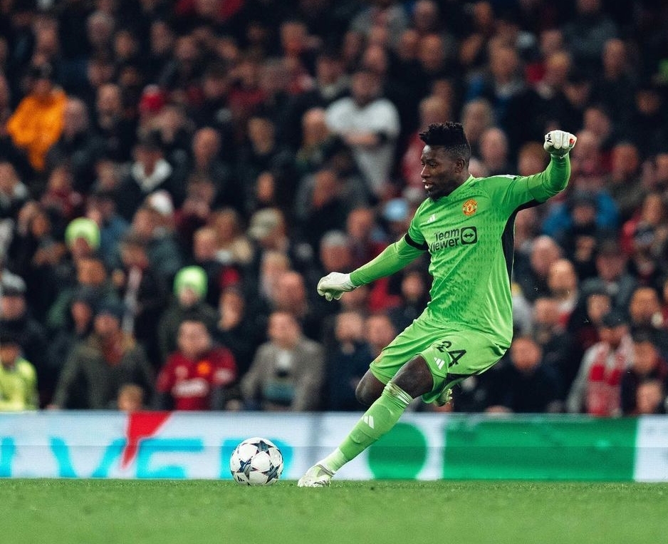 MEMALUKAN! Andre Onana Bobol 3 Gol, Manchester United Dibantai Newcastle di Kandang