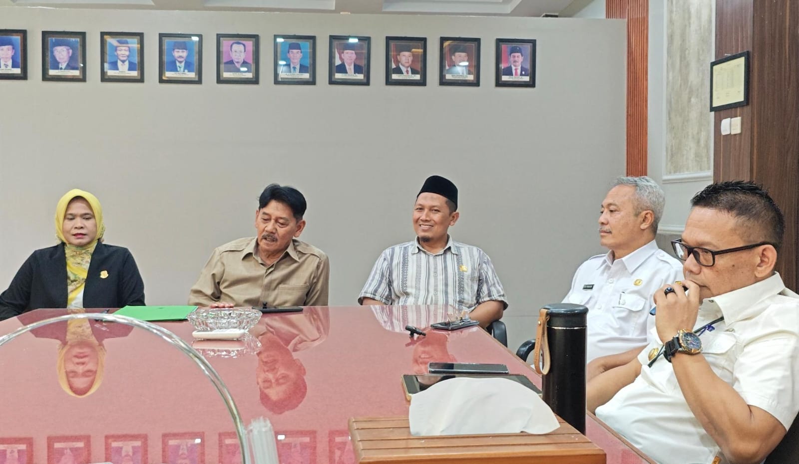 Soal Mobil Dinas, Pimpinan DPRD Kuningan Ngaku Tersandera Aturan, Nuzul Rachdy : Ibarat Buah Simalakama