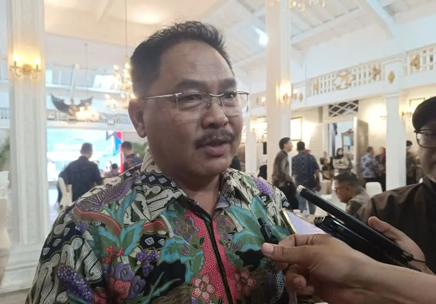 Pejabat Bank di Kuningan Dijerat Tindak Pidana Pencucian Uang