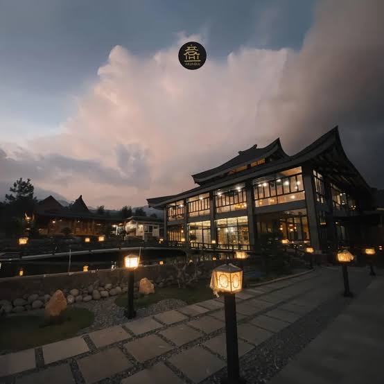 5 Tempat Wisata Viral di Kuningan, Ada Joglo dengan Vibes Jepang di Ketinggian 1100 Mdpl