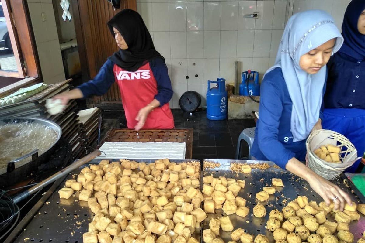 Tahu Kopeci, Makanan Khas Kuningan yang Gurih, Lembut dan Mempunyai Manfaat untuk Kesehatan