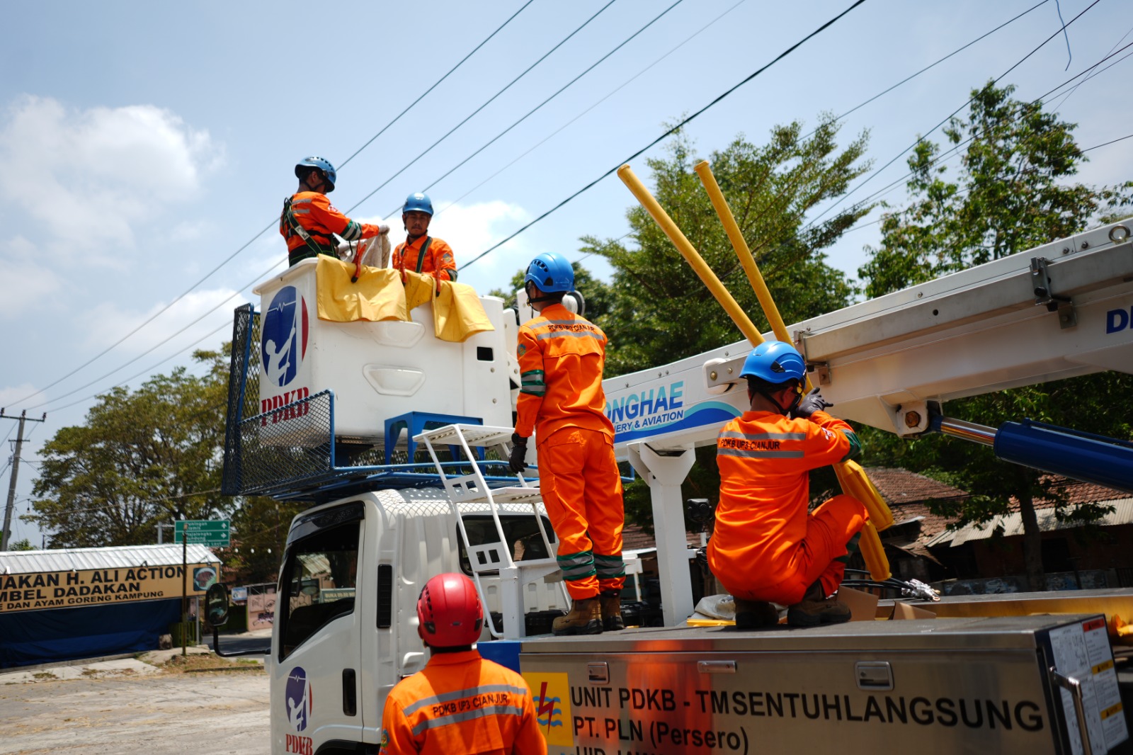 222 Personel PLN Bergerak di Kuningan, Pemeliharaan Jaringan Tanpa Padam