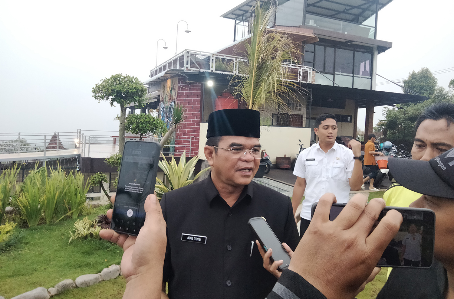 Pesan Pj Bupati Kuningan untuk H Dian Rachmat: Masalah Tunda Bayar Harus Diselesaikan