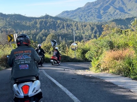 No Problem! Skutik Classy Yamaha Sukses Tembus Setiap Tanjakan Menuju Gunung Bromo Demi Sunrise Estetik