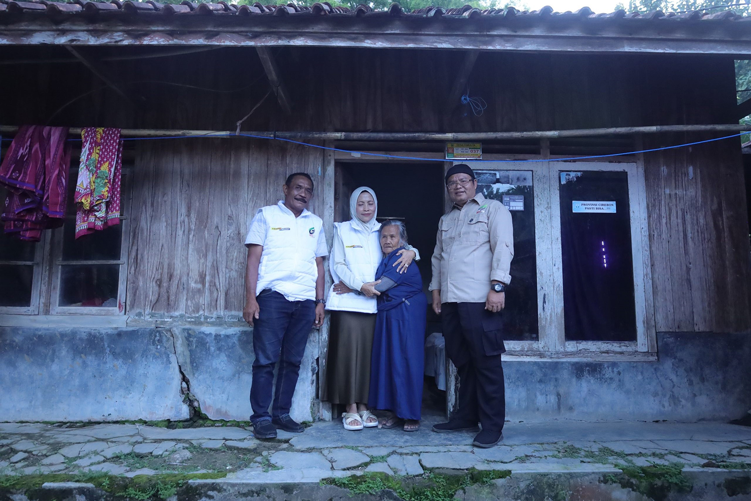 Ketua Taskin Tinjau Warga Cimahi Kategori Miskin Ekstrem, Ini Hasilnya