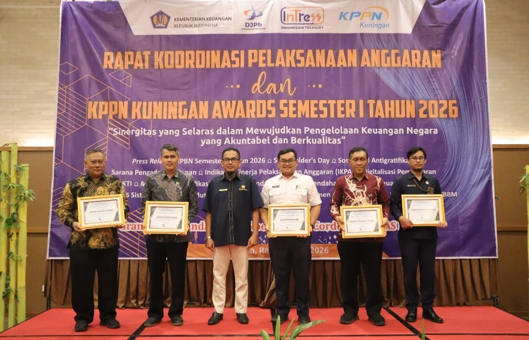 KPPN Kuningan Evaluasi Pelaksanaan APBN Semester I 2026, Kejari Majalengka Raih Juara Umum