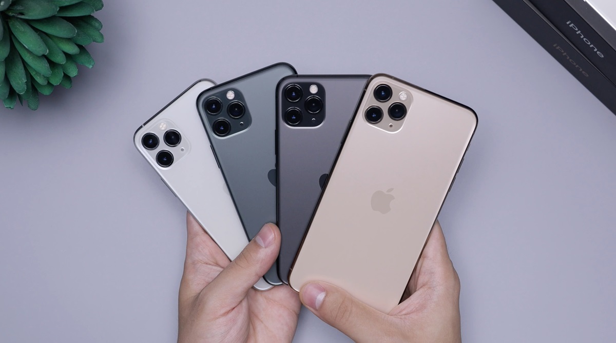 LENGKAP! Update Daftar Harga iPhone dari Berbagai Tipe Juni 2024