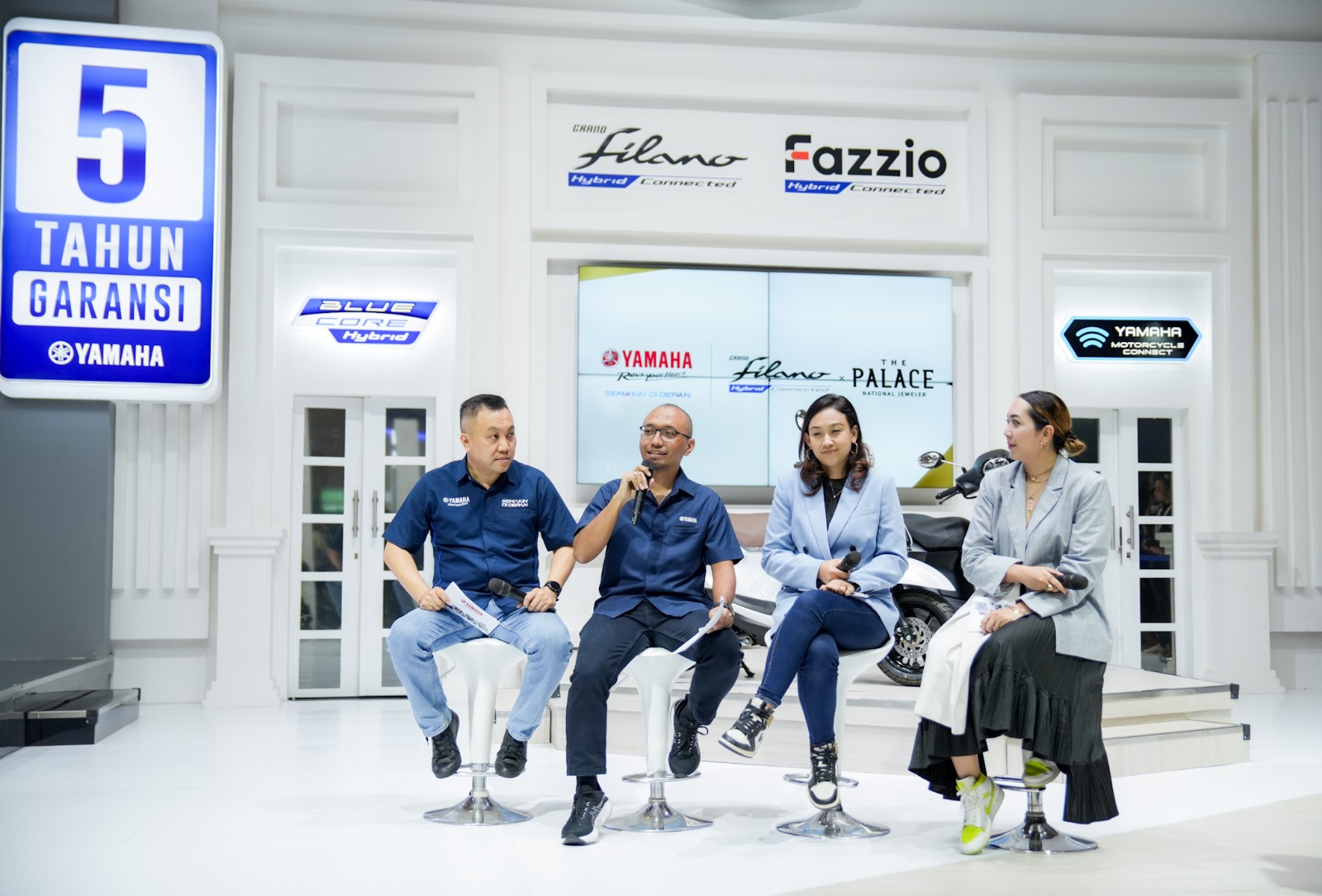 Tampilkan Scooter Stylish, Yamaha Gandeng The Palace Jeweler Hadirkan Fashion Collaboration di IMOS+ 2023