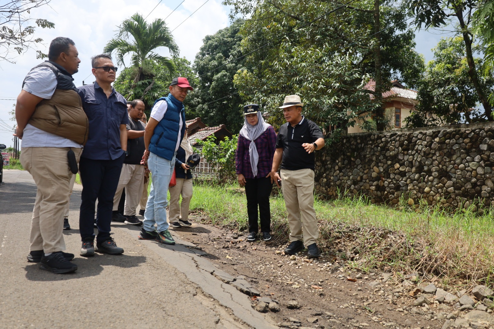 Jalan Kuningan Diperbaiki PUTR, Siap Sambut Mudik Lebaran 2025