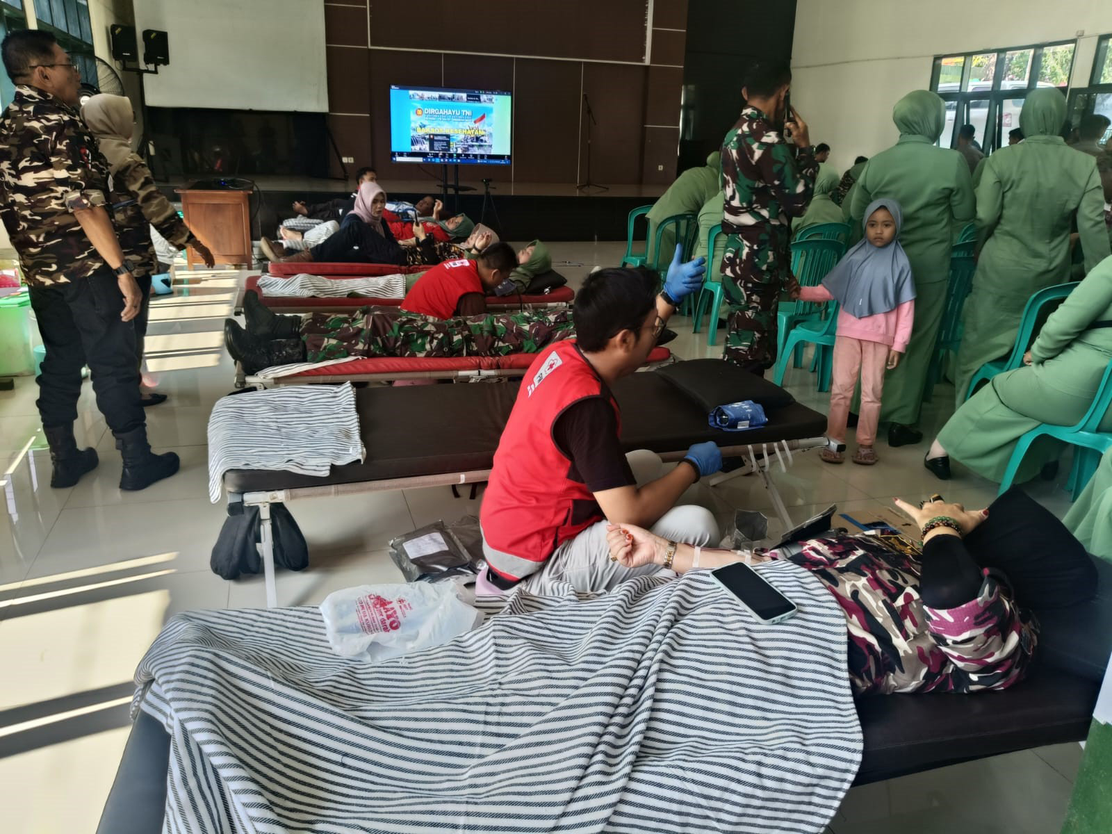 Kodim Kuningan Gelar Bakti Sosial, Terkumpul 152 Kantong Darah