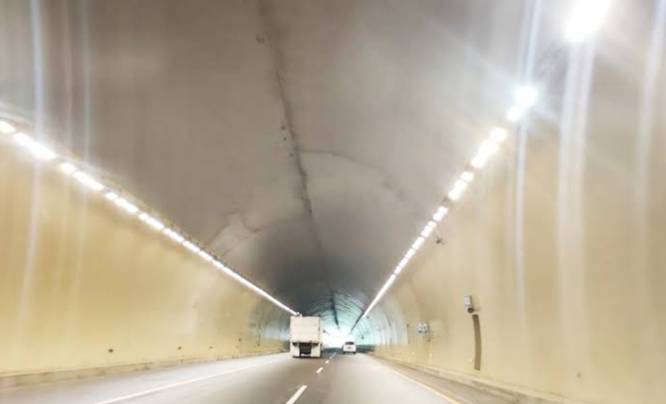 Pejabat PUPR Akui Dinding Twin Tunnel Tol Cisumdawu Retak, Bukan karena Gempa, Lalu Sebab Apa?