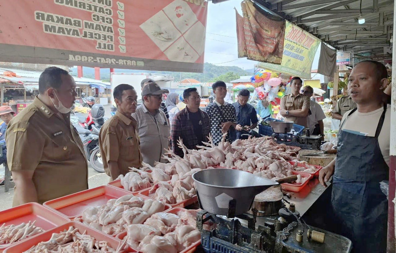Harga Sembako di Kuningan, Beras Stabil, Daging Ayam Potong Melonjak