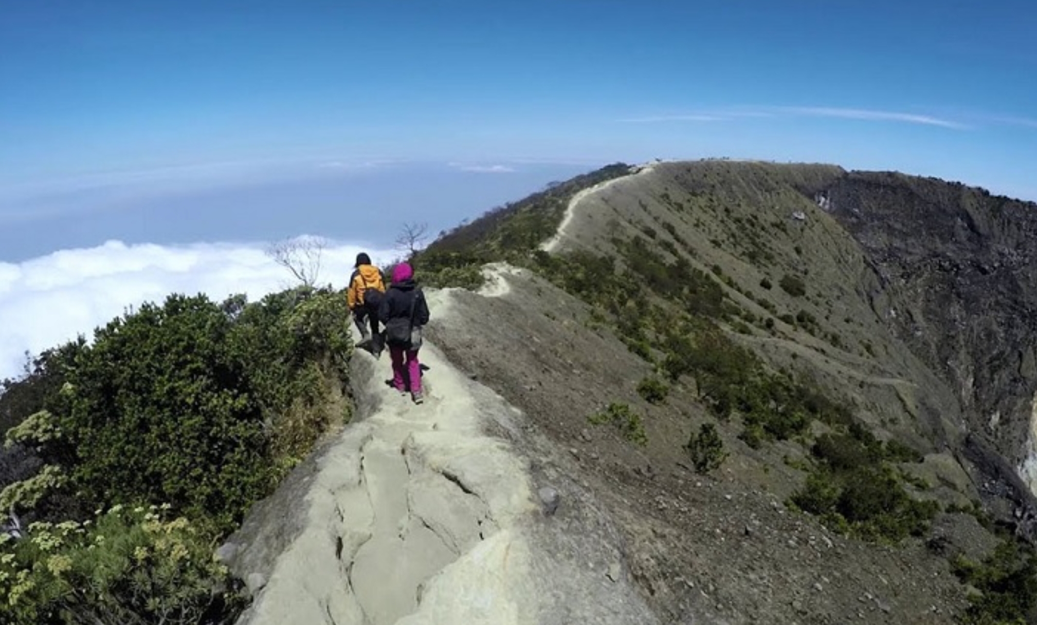 10 Pos yang Dilalui Saat Mendaki Gunung Ciremai via Jalur Pendakian Linggarjati, Ada Tanjakan Paling Ekstrem