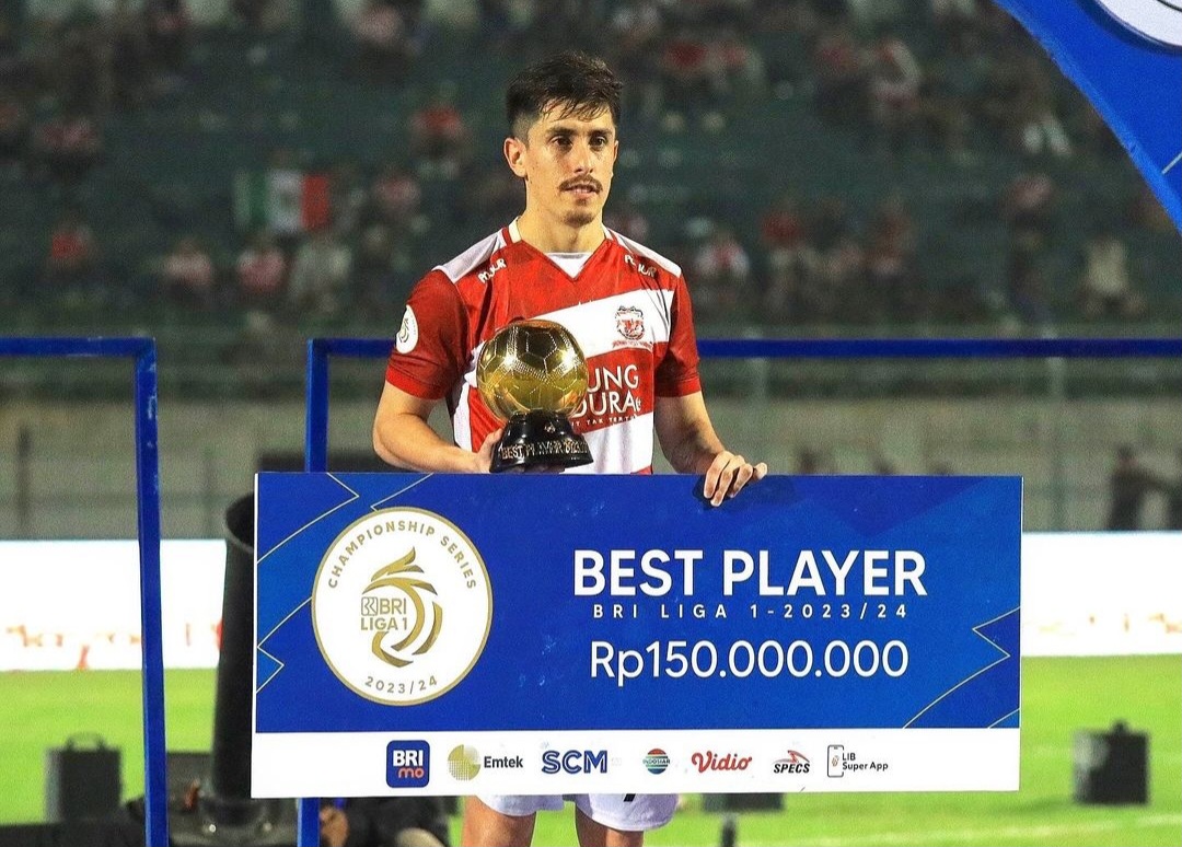 Resmi! Pemain Terbaik Liga 1 2023/2024 Jadi Rekrutan Anyar Persebaya Surabaya